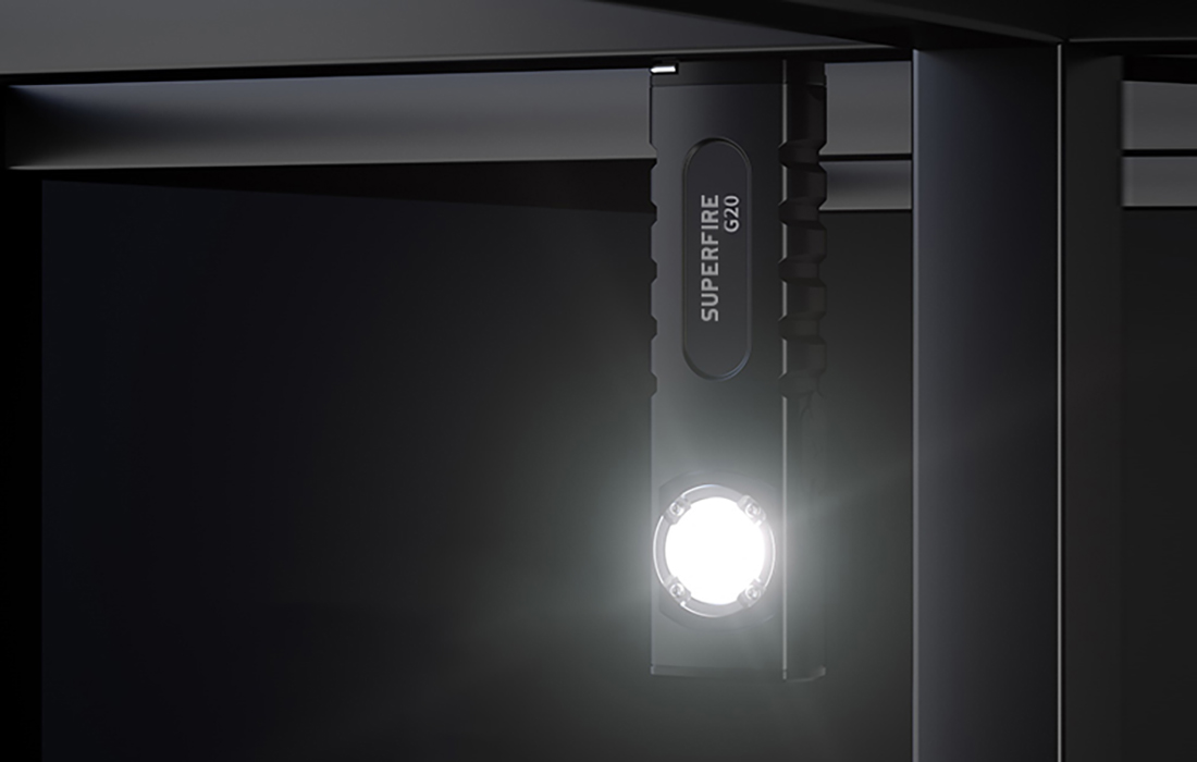 Lanterna Multifunctionala LED Superfire G20 Laser 500 lumeni acumulator 2000 mAh incarcare USB C