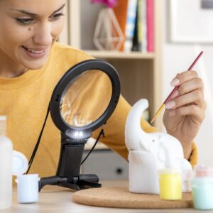 Lupa hands-free cu lumina LED Zooled InnovaGoods