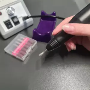 Set electric freze unghii Beautylushh pentru manichiura si pedichiura, 6 capete de freza diamantate