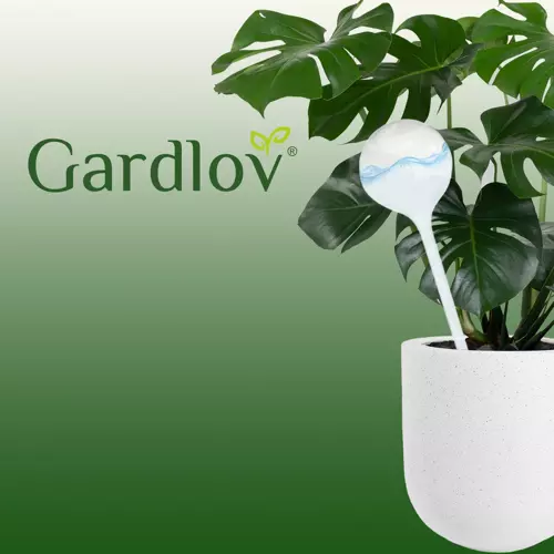 Set 8 boluri de irigare automata Green Gardlov, universal. pentru ghivece de flori, terase si gradini